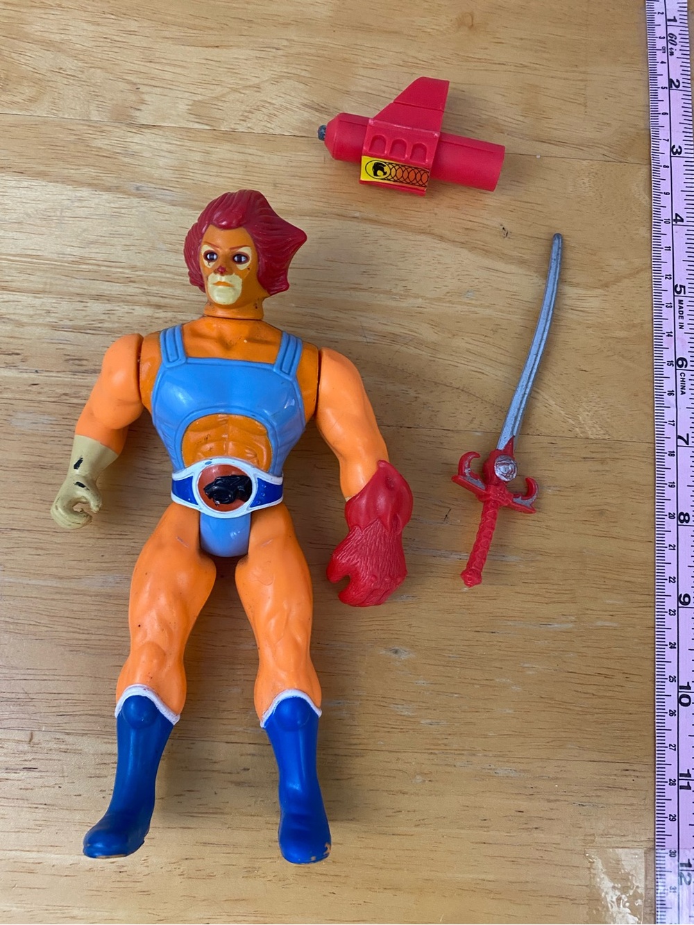 Vintage 1985 LJN Toys
ThunderCats Lion-O Action Figure with 3 Accessories